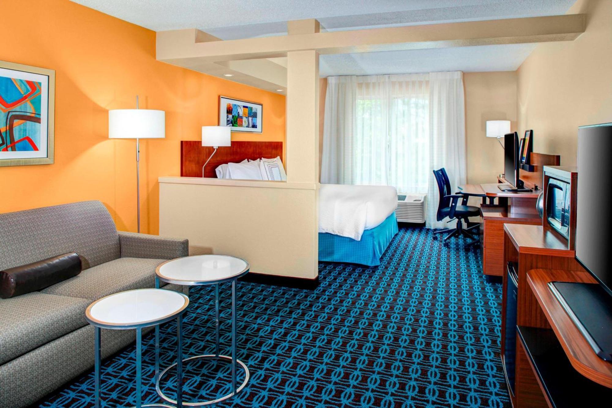 Fairfield Inn & Suites By Marriott Atlanta Алфарета Екстериор снимка